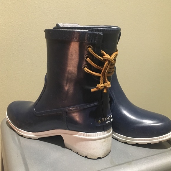sperry walker turf rain boot yellow